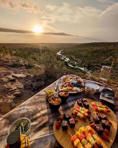 Bush Breakfast
